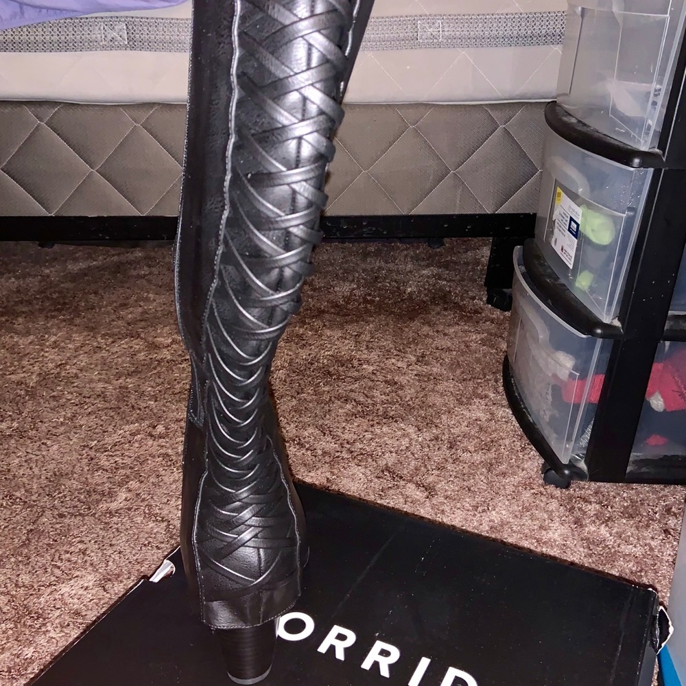 Torrid boots - Picture 3 of 4
